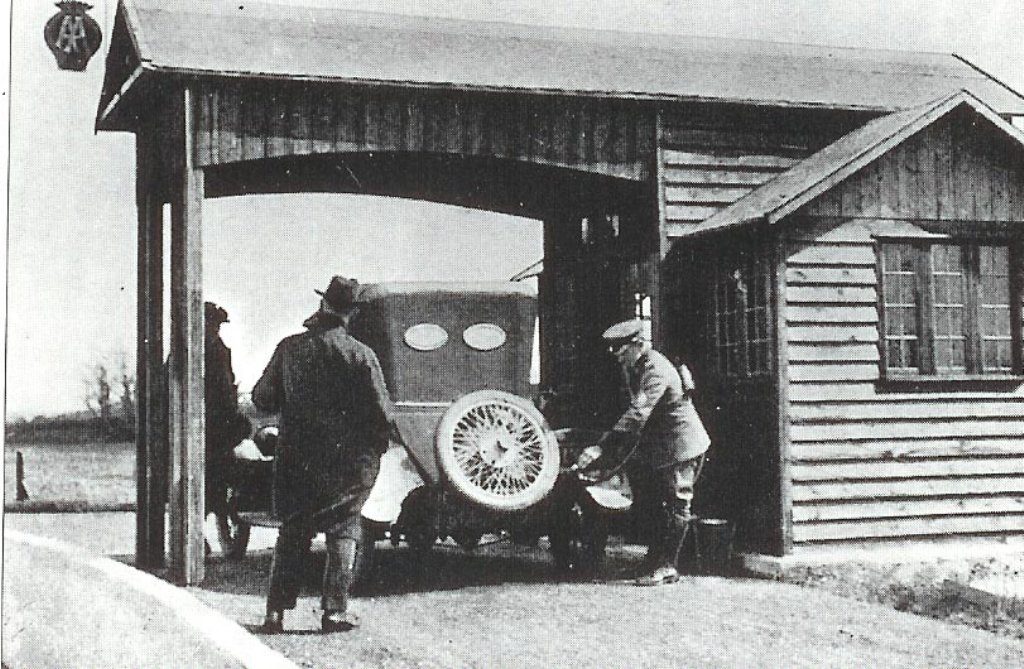 aldermaston-filling-station