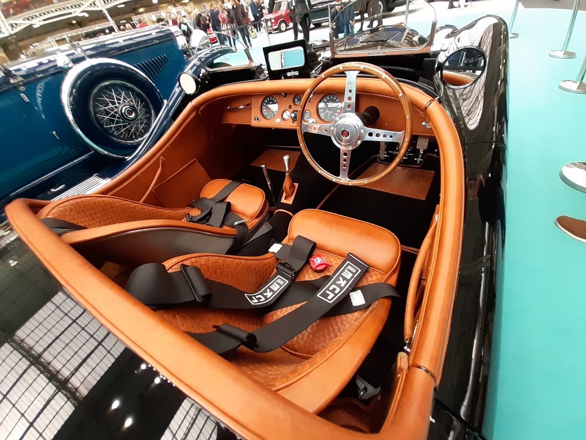 Jaguar XK120 interior - Olympia 2020